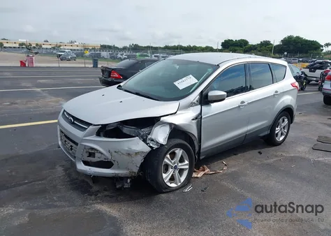 2015 Ford Escape Se z USA, uszkodzony, nr VIN 1FMCU0G77FUB36482